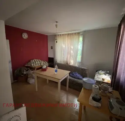 Photo 3 — House in Gabrovo, Lisec