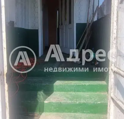 Снимка 4 — Къща във Видин, Грамада