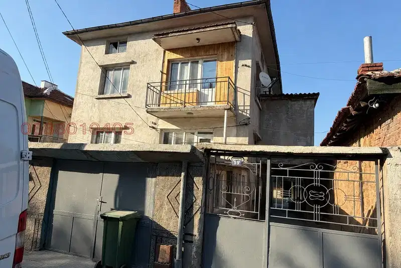 House with 3 floors and yard in Harmanli, Haskovo region