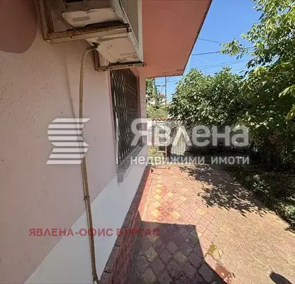 Photo 4 — Two-storey house with 3 bedrooms in Kableshkovo with large yard