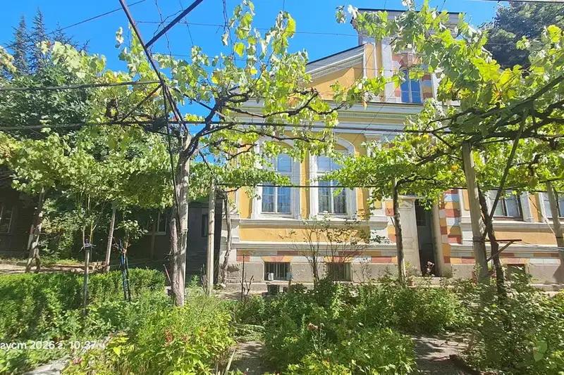 Къща в Пловдив, Карлово