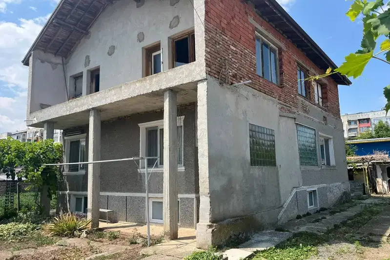 House in Oblast Dobrich, Kavarna