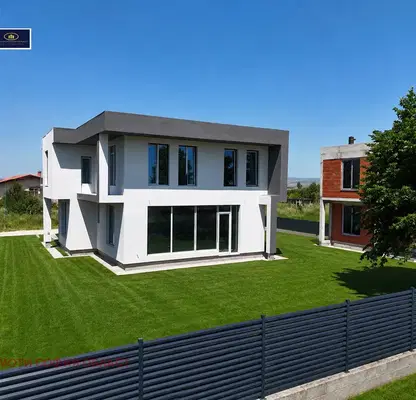 Photo 2 — House in Sofia, Kostinbrod