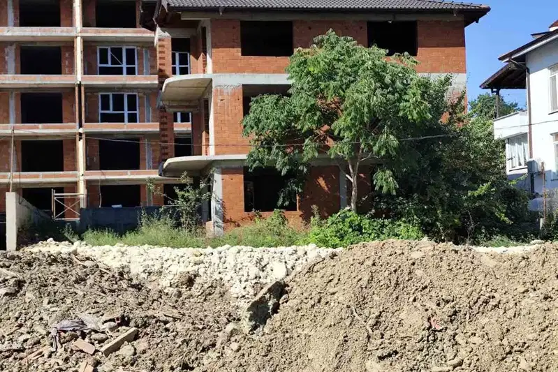 House in Kyrdjali, Vyzrojdenci
