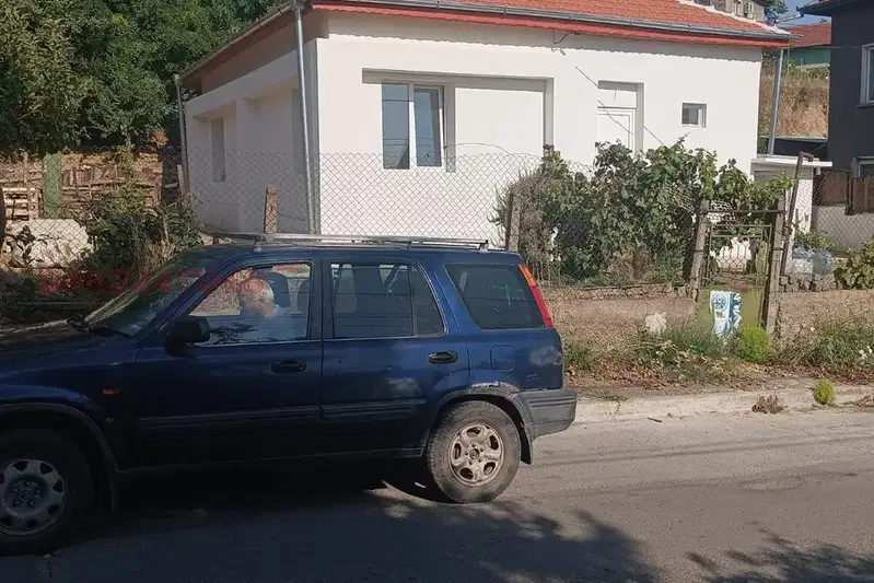 Къща в Монтана, Лом