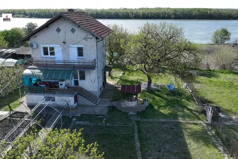 House in Oblast Ruse, Marten
