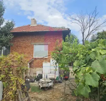 Photo 2 — House in Ruse, Marten