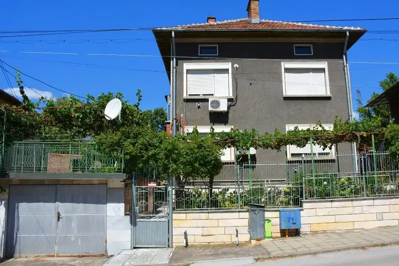 House in Vraca, Mezdra