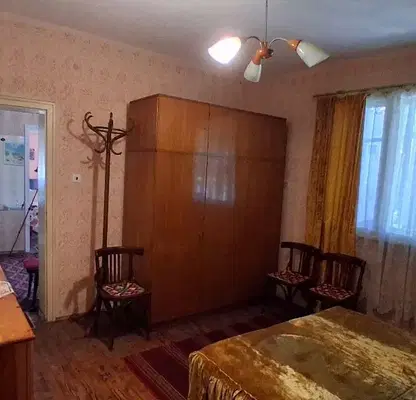 Снимка 5 — Двуетажна къща с гараж в Мездра, област Враца