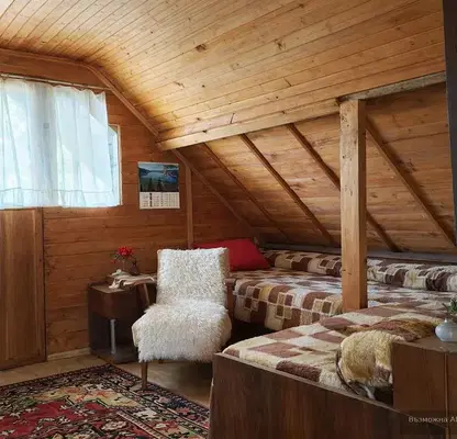Photo 3 — House with 2 rooms and yard in m-t Radevi Krushki, Novi Iskar