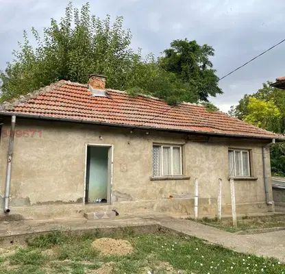 Снимка 4 — Две къщи с двор в гр. Оряхово, област Враца