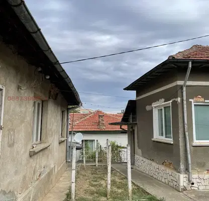 Снимка 5 — Две къщи с двор в гр. Оряхово, област Враца