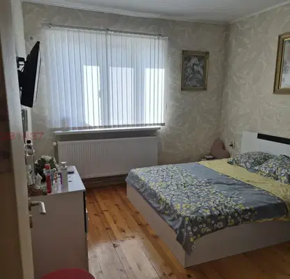 Photo 5 — House with 3 bedrooms in Pavlikeni with yard and central heating