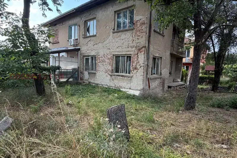 House in Pernik, Cyrkva