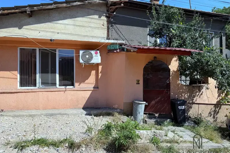 House in Pernik, Dimova Mahala