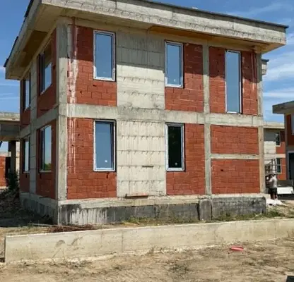 Photo 2 — House in Plovdiv, Ostromila