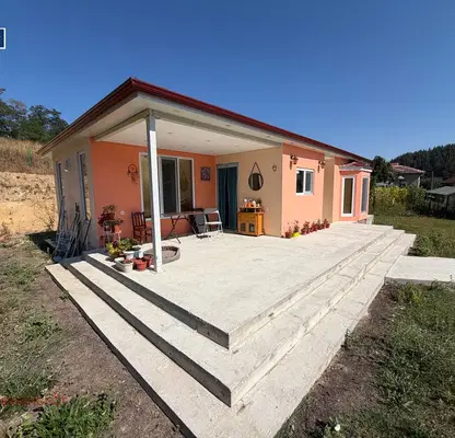 Photo 2 — House in Pazardjik, Rakitovo