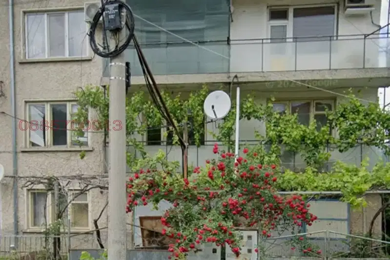 House in Razgrad, Jitnica