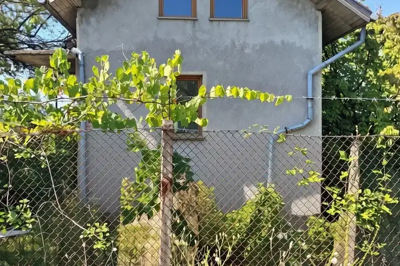 House in Ruse, Dolapite