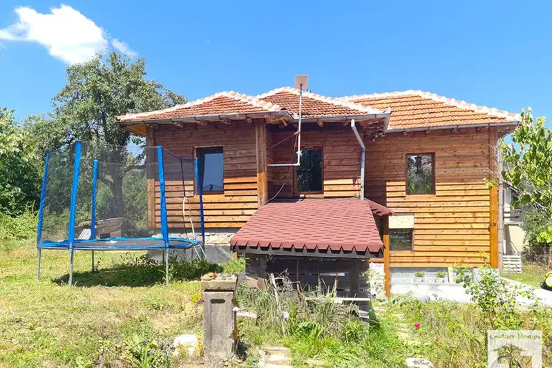 House in Oblast Veliko Tyrnovo, Badevci