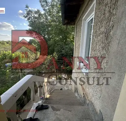 Photo 3 — House in Veliko Tyrnovo, Balkanci