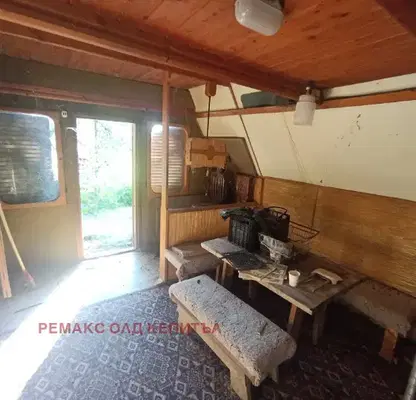 Снимка 3 — Къща във Велико Търново, с. Балван
