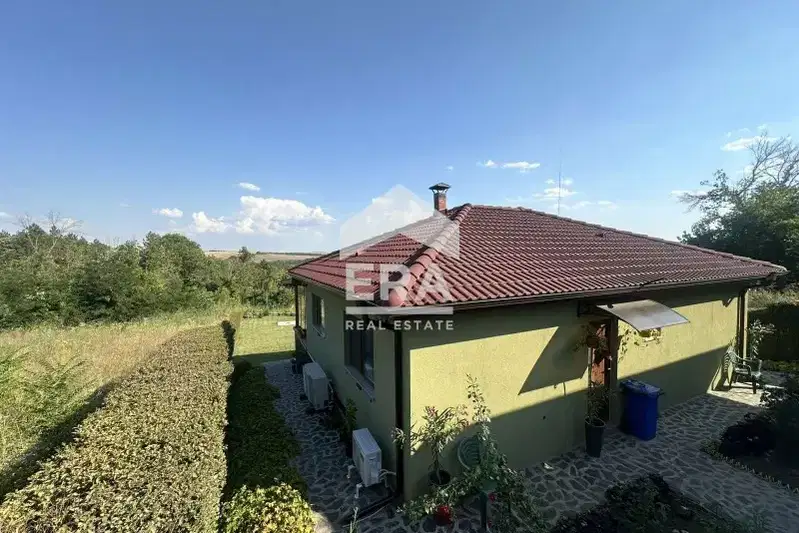Къща в Русе, с. Басарбово