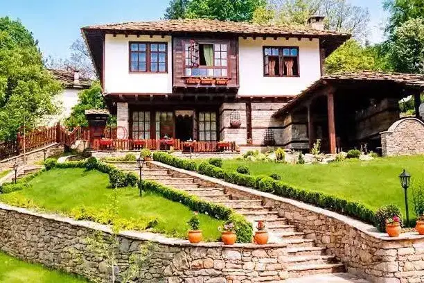House in Gabrovo, Bojencite