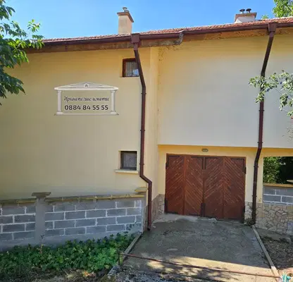 Photo 2 — House in Stara Zagora, Borilovo