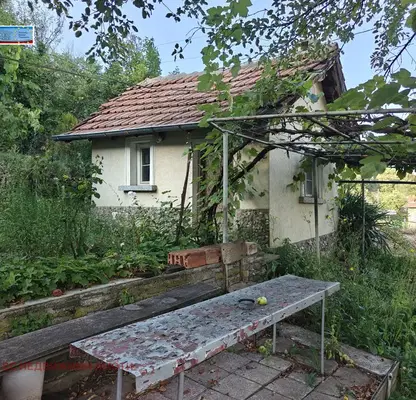 Снимка 5 — Къща с 2 стаи в с. Борнарево, област Перник