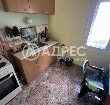 Снимка 4 — Двуетажна къща с 3 спални в с. Чуковец, област Перник