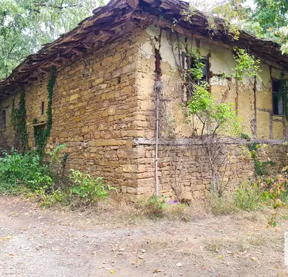 Photo 2 — House in Oblast Gabrovo, Denchevci