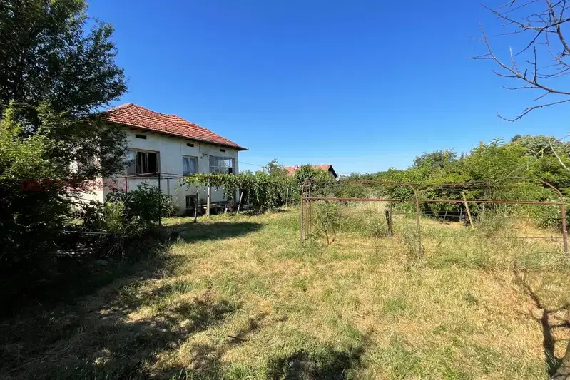 House in Lovech, Dobrevci