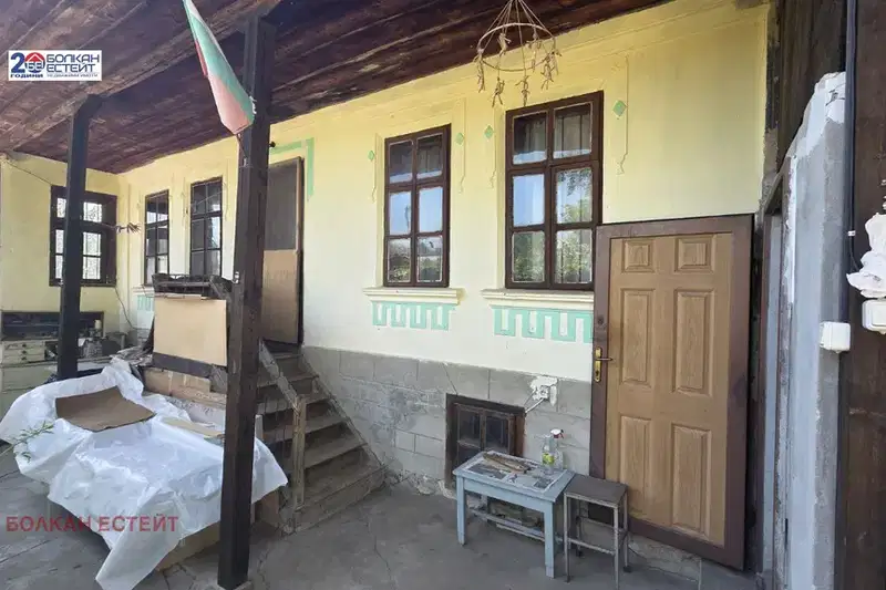 Къща във Велико Търново, с. Добри дял