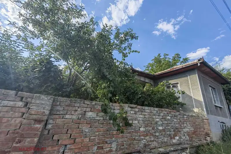 Къща във Велико Търново, с. Добри дял