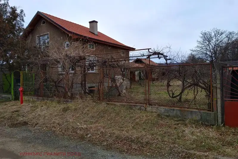 House in Oblast Pernik, Dolna Dikanya