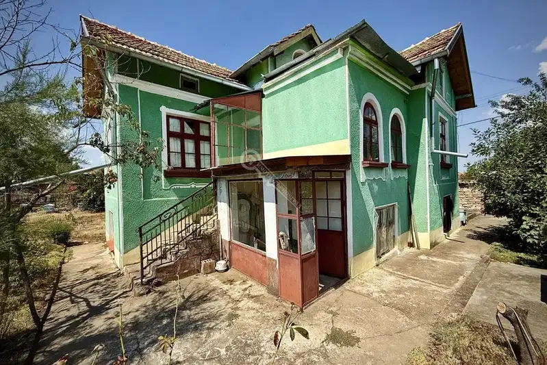 Къща във Велико Търново, с. Долна Липница
