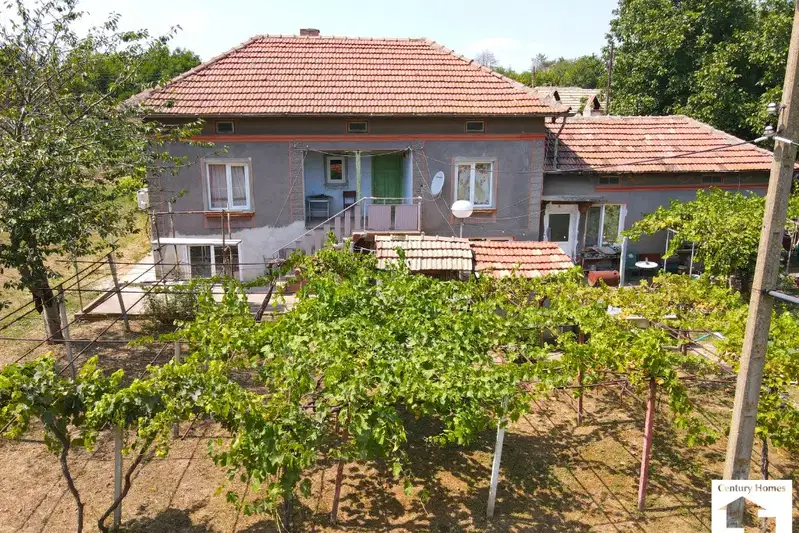 House in Veliko Tyrnovo, Dolna Lipnica