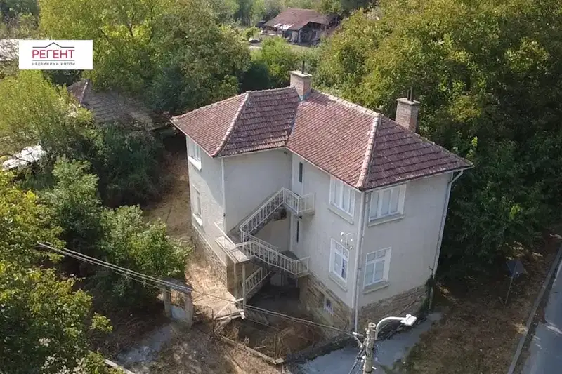 House in Gabrovo, Draganovci