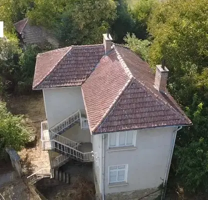 Photo 3 — House in Gabrovo, Draganovci
