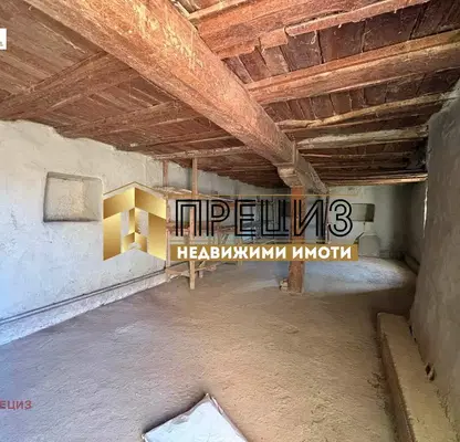 Photo 3 — Two-storey house with yard in Dragoevo village, Shumen region