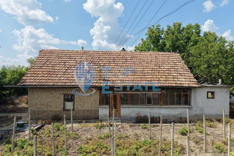 House in Oblast Veliko Tyrnovo, Dragomirovo