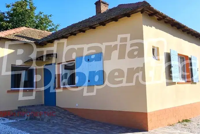 House in Dobrich, Dropla
