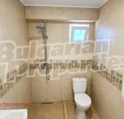 Photo 5 — House in Dobrich, Dropla