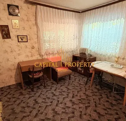 Photo 4 — House with 5 rooms and garage in Durankulak village, Dobrich region