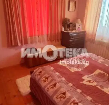 Photo 5 — One-story house with 3 bedrooms in Dubravino village, Varna region