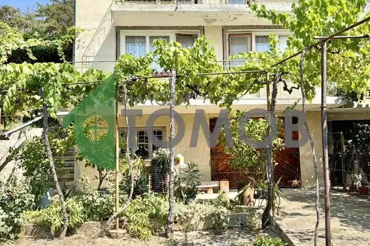 Къща в Стара Загора, с. Дълбоки