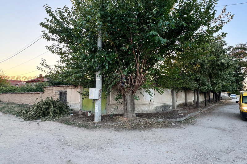 House in Oblast Plovdiv, Dylgo Pole