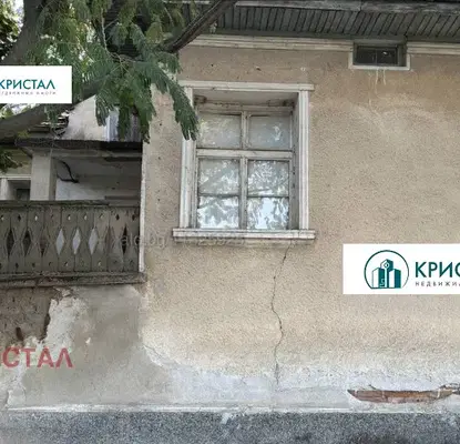 Снимка 3 — Къща с 3 спални в с. Дълго поле, област Пловдив, с голям двор