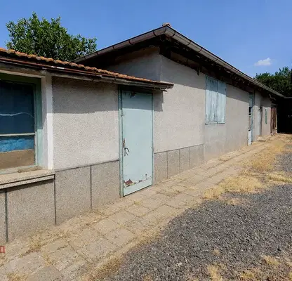Photo 2 — House in Sofia, Eleshnica